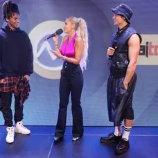 Martin Klinčúch (aka Neiru) a Matúš Kolárovský (aka Yael) s Darou Rolins
