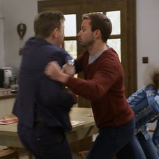 Našťastie zasiahne Tomáš.