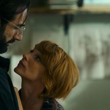 Záber z 2. epizódy minisérie Vedma