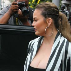 Chrissy Teigen 