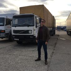 Pani Gréta a jej psík Sultán.