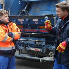 Luky (Oliver Oswald) a Sväťo (Juraj Bača)