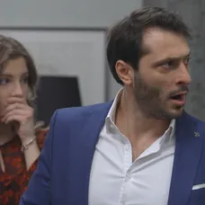 Dorka s Alexom si vypočuli hádku Emy s Ondrom.