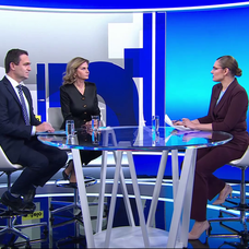 Ľudovít Ódor, Monika Beňová a Karolína Lacová v relácii Na telo