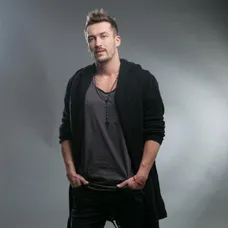 Dávid Buška