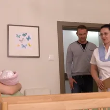 Chlapi neplačú, Kavaschová, Maštalír