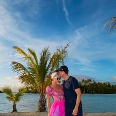 Paris s manželom na svadobnej ceste