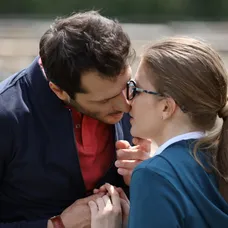Alex (Braňo Deák) a Ema (Jana Kovalčíková)
