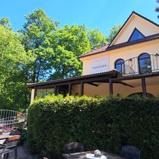 Na nože verzus Ruža - Na obed do Verandy sme pozvali Juliu