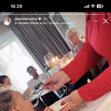 Rodinný obed u Nízlových