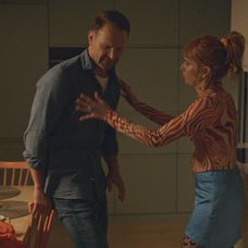 Nikol sa zosypala. Matej sa rozhodol odísť.