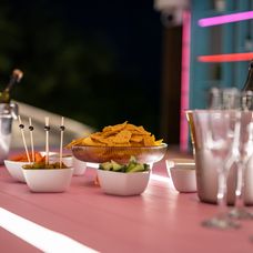 Veľká párty pri bazéne - 3. epizóda