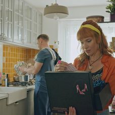 Nikol (Táňa Pauhofová) využila zľavy na veľké nákupy, no všimla si jednu nejasnosť.