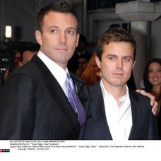 Ben Affleck a jeho mladší brat Casey Affleck.