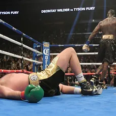 Wilder poslal Furyho k zemi dvakrát