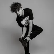 The Curly Simon