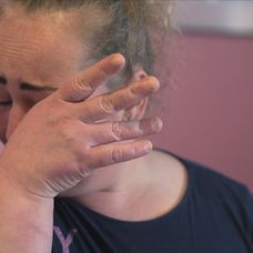 Andrejova manželka Katka už nevládze. Obezita im ničí život.