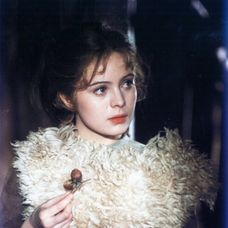 Tri oriešky pre Popolušku- Popoluška