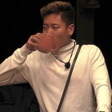 Minh to prehnal s alkoholom