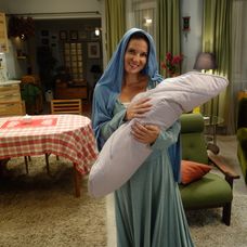 Viki Ráková v úlohe panenky Márie