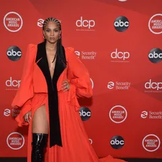 Taraji P. Henson na AMAs 2020