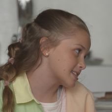 Noro dá dievčatám novú tajnú úlohu.