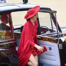 Princezná z Walesu odhalila svoje krásne nohy