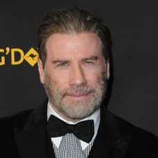 John Travolta (vľavo) a Olivia Newton-John (v strede) na G'Day USA
