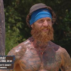 Pirát využil príležitosť, aby priamo z ostrova zablahoželal manželke Janke k narodeninám.