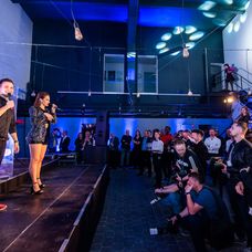 Lina Mayer pokrstila debutový album