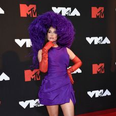 Kacey Musgraves na MTV VMAs 2021