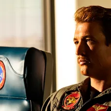 Miles Teller vo filme Top Gun: Maverick