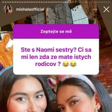 Naomi a Mishala sestry určite nie sú. 