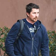 Christian Bale sa pomaly vracia k svojej pôvodnej váhe