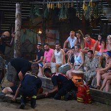 Skončil v obrovských bolestiach na zemi