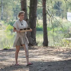 Silvia Šuvadová ako farmárska slúžka