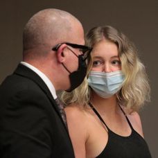 Courtney Clenney alias Courtney Tailor na súde