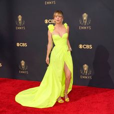 Kaley Cuoco na Emmy Awards
