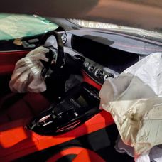 Vnútrajšok auta, ktoré podľa zdrojov TMZ šoféroval Pete Davidson