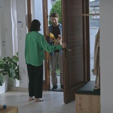 Eva a Boris skončili po spoločných raňajkách v posteli.