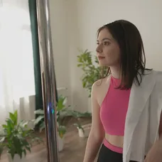 Lenka na hodine pole dance