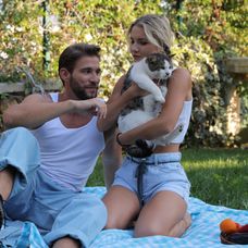 Farmárske fotenie Mirky Hriňákovej a Tomáša Tarra