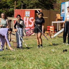 Farmári si zastrieľali na Jána Lašáka, do duelu idú Niki a Viki