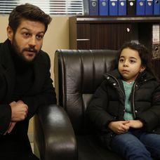 Serhat Teoman v seriáli Matky a dcéry