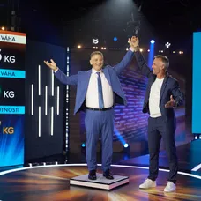 Pavol Kudroč a Maroš Molnár počas galavečera šou Extrémne premeny Slovensko: Druhá šanca na život