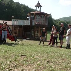 Farmári získali rekordný počet mincí, Denis v dueli vyhorel, ide domov