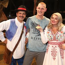 Evellyn a hospodár Martin z víťazom 10. série Dominikom Porubským