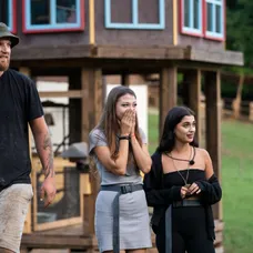 Do duelu ide Peter s Timom, Denis sa vrátil na Farmu