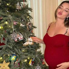 Miranda Kerr má štvrté dieťa