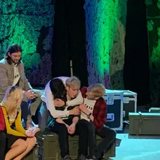 Luboša museli počas pauzy utešovať.